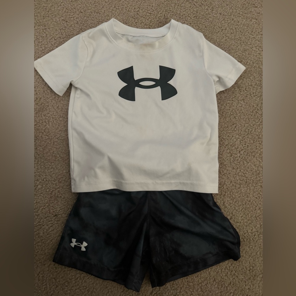 Under Armour Athletic Set- Boys 2T